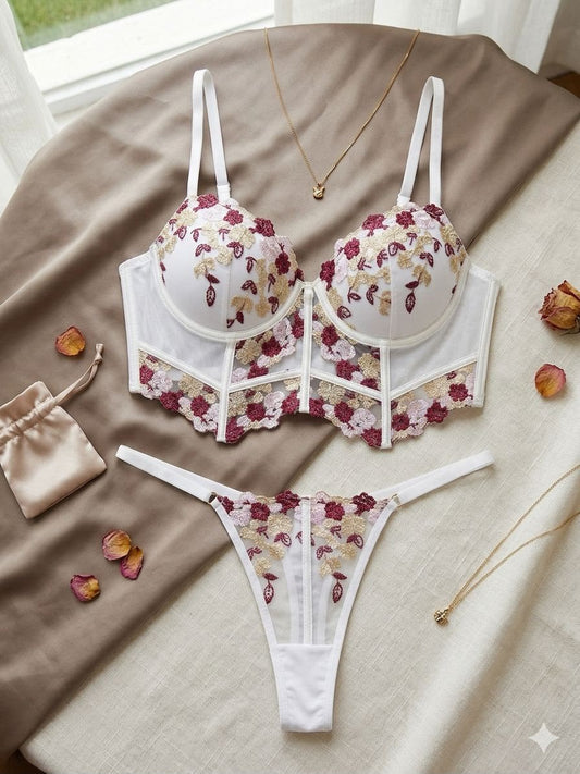 Set Bustier Romántico Blanco con Bordado Floral